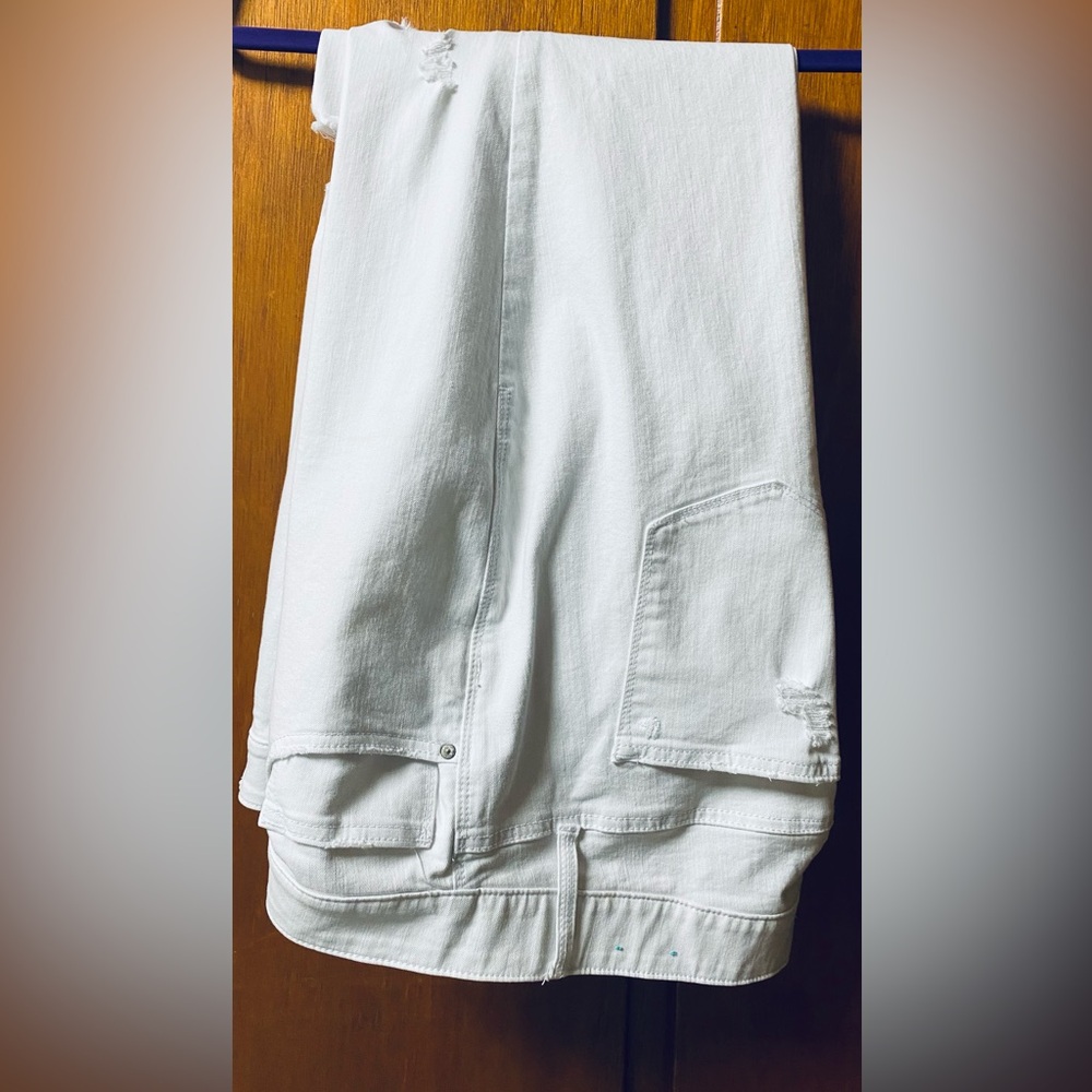 LuLaRoe Ankle Skinny Distressed White Denim Jeans NWOT
